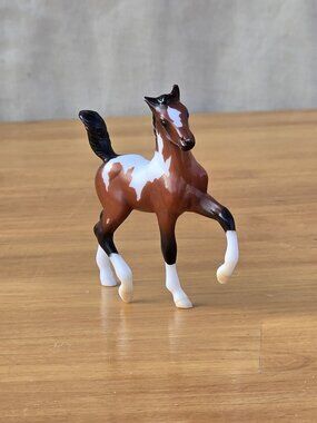 Breyer Stablemate Bay Pinto Trotting Foal (5412) - Loose (INV322)